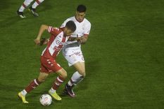 Huracán recibe a Unión en el Ducó Foto: Télam Huracán recibe a Unión en el Ducó Foto: Télam