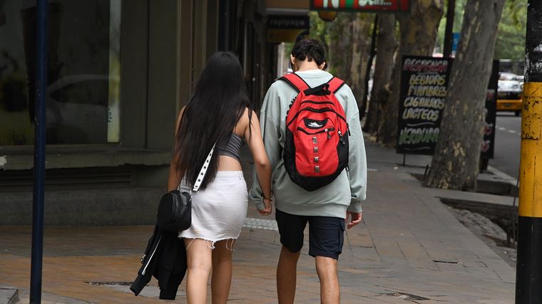 En la astrología, hay signos que se enamoran de lo que más los desconcierta. En la astrología, hay signos que se enamoran de lo que más los desconcierta.