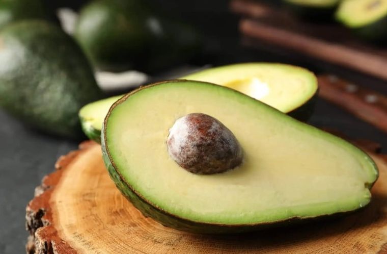 No hay dudas de que la palta es un alimento completo, lleno de propiedades y capaz de mejorar cualquier plato No hay dudas de que la palta es un alimento completo, lleno de propiedades y capaz de mejorar cualquier plato