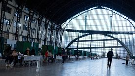 Ya abrieron los comicios para las elecciones presidenciales en Chile, marcadas por el voto obligatorio. Ya abrieron los comicios para las elecciones presidenciales en Chile, marcadas por el voto obligatorio.