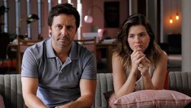 Vicuña y Suárez son parte del gran elenco de una serie que rompe todo en la app de streaming. / Disney+