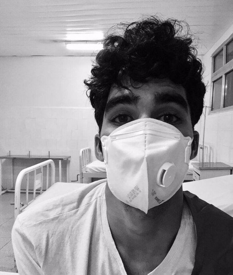 Ruben Darío tuvo que pasar casi dos semanas en un centro especial de aislamiento.