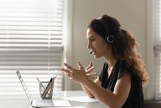 EZ Dubs se presenta en la web como lo más revolucionario en el ámbito de las traducciones. Foto: Shutterstock