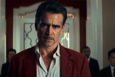 Colin Farrell devora este papel.