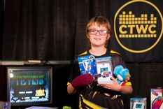 Gibson juega desde que tiene 11 años y ha participado en varios torneos Foto: BBC
