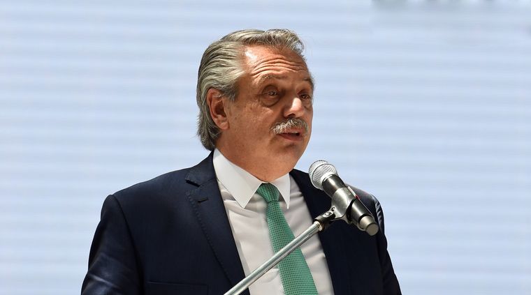 El Presidente dijo que no se refirió al personal de salud cuando habló de relajamiento Foto: ALF PONCE MERCADO / MDZ