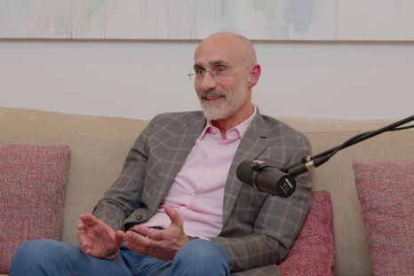 Arthur Brooks es profesor de Harvard y columnista de referencia sobre la felicidad en The Atlantic. Arthur Brooks es profesor de Harvard y columnista de referencia sobre la felicidad en The Atlantic.