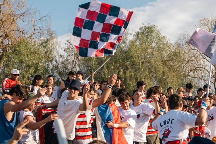 Marista, re contra campeón del rugby cuyano Foto: Santiago Tagua/MDZ