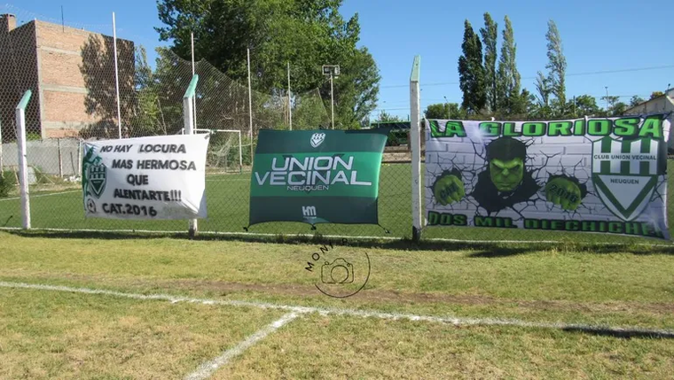 El entrenador de fútbol acusado de abuso sexual en Neuquén ahora también acumula otra denuncia por presunta estafa a su vecino. El entrenador de fútbol acusado de abuso sexual en Neuquén ahora también acumula otra denuncia por presunta estafa a su vecino.