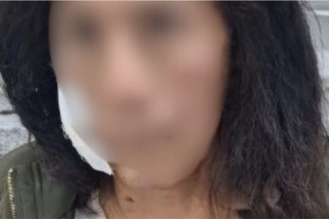 La turista que fue atacada cuando iba en un taxi. La turista que fue atacada cuando iba en un taxi.