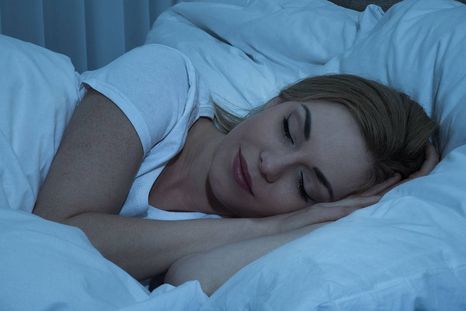 El importante tip para dormir bien todas las noches (Shutterstock).