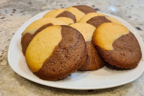 Cookies marmoladas con pasta de maní. Cookies marmoladas con pasta de maní.