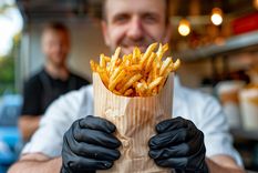 Las papas fritas, en particular, son un plato imperdible y que lo disfruta todo el mundo.