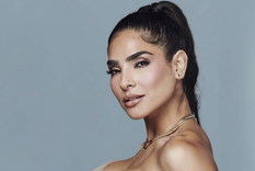 La bella mexicana sorprendió en Instagram al mostrarse rodeada de calabazas, girasoles y animales