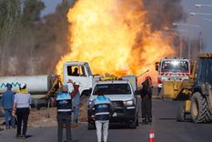 Las llamas del incendio en Fray Luis Beltrán alcanzaban los 15 metros Foto: Municipalidad de Maipú