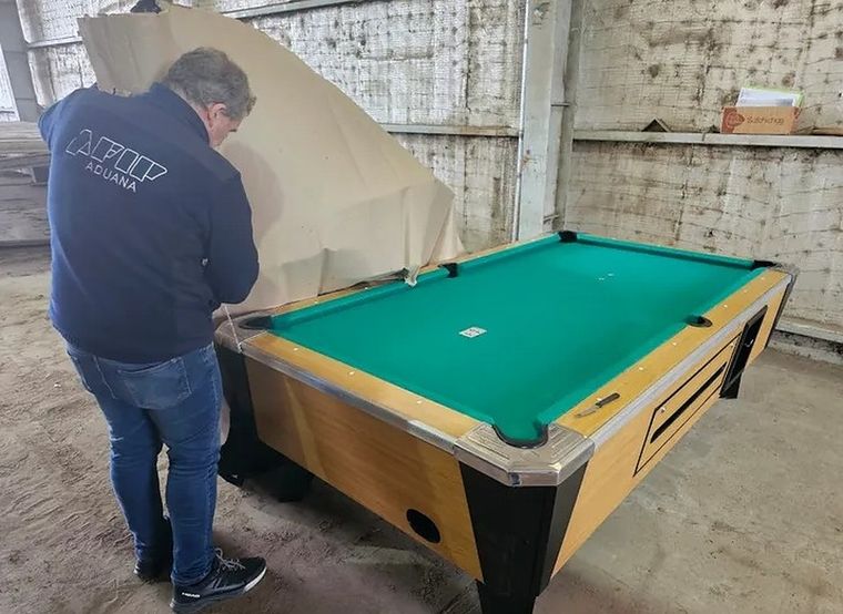 Querían pasar productos nuevos como si fueran usados y los descubrieron Foto: Prensa Aduana