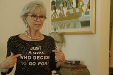 La comunidad hispana en Estados Unidos apenas se ha movido y estoy realmente molesta por eso, dice Rita Moreno. Foto: SUNDANCE INSTITUTE