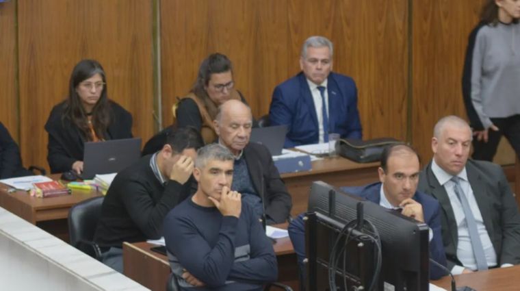 Imagen de una audiencia por el caso de la gendarme Pilar Pizarro en el año 2025. Sus jefes irán a juicio nuevamente. Imagen de una audiencia por el caso de la gendarme Pilar Pizarro en el año 2025. Sus jefes irán a juicio nuevamente.