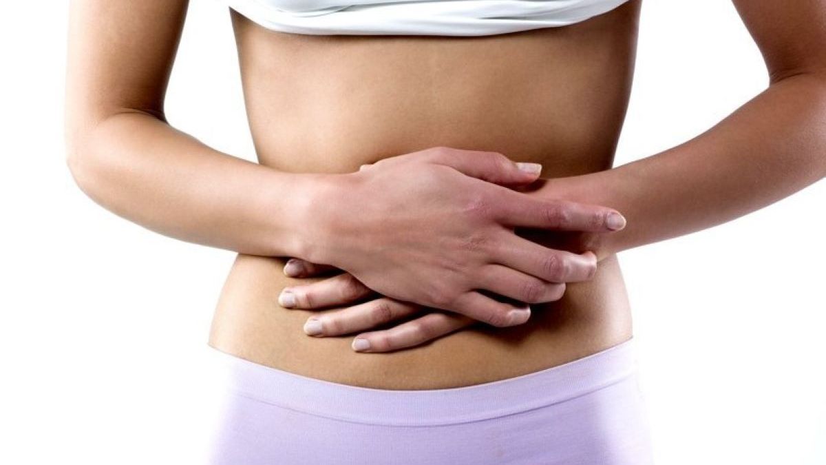 Lo que inflama tu intestino y cómo aliviarlo con remedios naturales que sí funcionan
