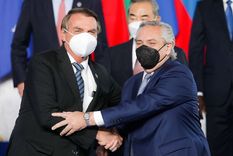 alberto fernandez y jair bolsonaro reunidos por una extrana causa en comun alberto fernandez y jair bolsonaro reunidos por una extrana causa en comun