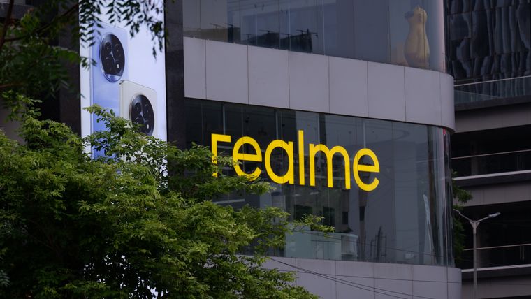 Realme lanza una potente versi&oacute;n hiperecon&oacute;mica del P4.