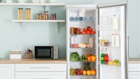 El café neutraliza los malos olores de la heladera y complementa la limpieza. Foto: Shutterstock