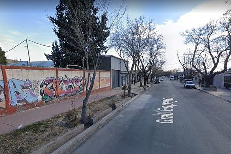 Los delincuentes realizaron un boquete durante la madrugada
