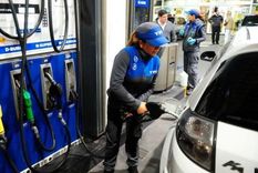 Los precios de los combustibles tendrán un nuevo ajuste a partir de marzo, siguiendo el cronograma de actualización de los impuestos fijado por el Gobierno.