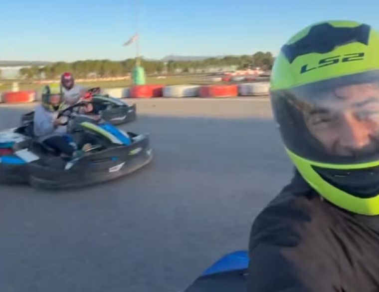 Colapinto disfruta de sus días libres, en medio del parate obligado de la Fórmula 1.