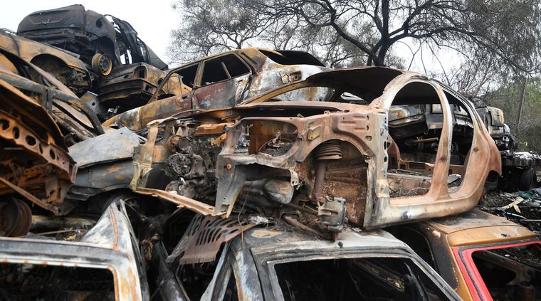 El incendio provocó la destrucción total de 26 mil vehículos Foto: ALF PONCE MERCADO / MDZ