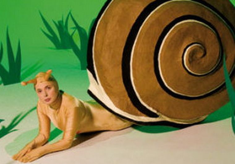 Isabella Rosselini, un simpático y sexy caracol.