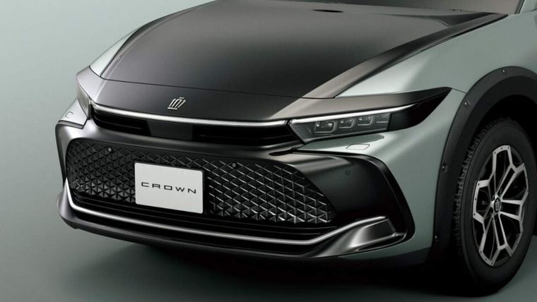 Toyota Crown Landscape