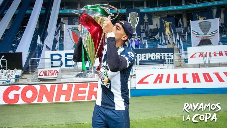 Rogelio Funes Mori Monterrey, dirigido por el Turco Mohamed, se consagró campeón de la Copa México Foto: @Rayados
