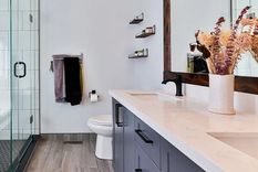 Buenas ideas de decoración permiten optimizar y ampliar baños pequeños. Foto: Best Home Scent - besthomescents.com/bathroom/