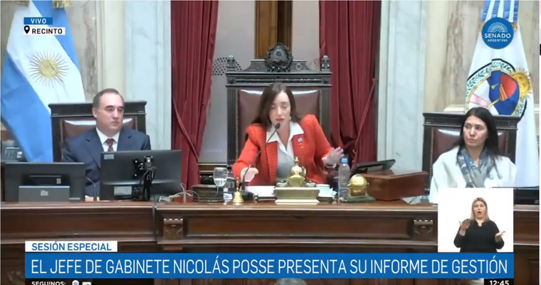 El momento en el que Villarruel le llamó la atención a Sagasti en el Senado Foto: Captura