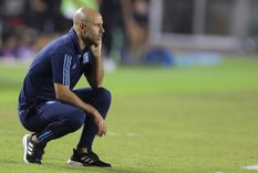 Mascherano se mostró muy ilusionado. Foto: EFE Mascherano se mostró muy ilusionado. Foto: EFE