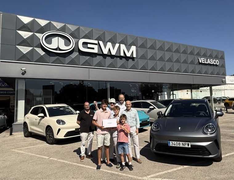 GWM realiza su primera venta en España con la entrega de un ORA 5