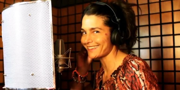 Y este es el rostro de la voz del antivirus.