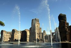 El agua ha vuelto a brotar en las históricas termas de Caracalla de Roma muchos siglos después. Foto: Efe.