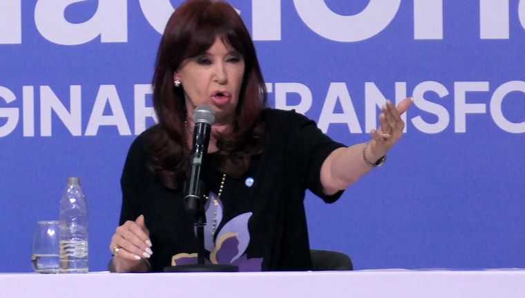 CFK y la incertidumbre sobre su futuro electoral. Foto: EFE