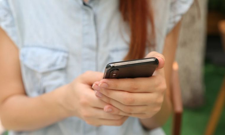 Así puedes bloquear tu cuenta de WhatsApp si perdiste o robaron tu celular Foto: Unsplash