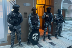 escandalo judicial en santa fe: divulgaban pornografia infantil, quedaron libres y fueron a trabajar al hospital de ninos escandalo judicial en santa fe: divulgaban pornografia infantil, quedaron libres y fueron a trabajar al hospital de ninos