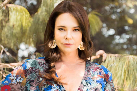 Natasha Klauss, una de las protagonistas de la novela Pasión de Gavilanes, cumplió 48 años. Foto: Armonika