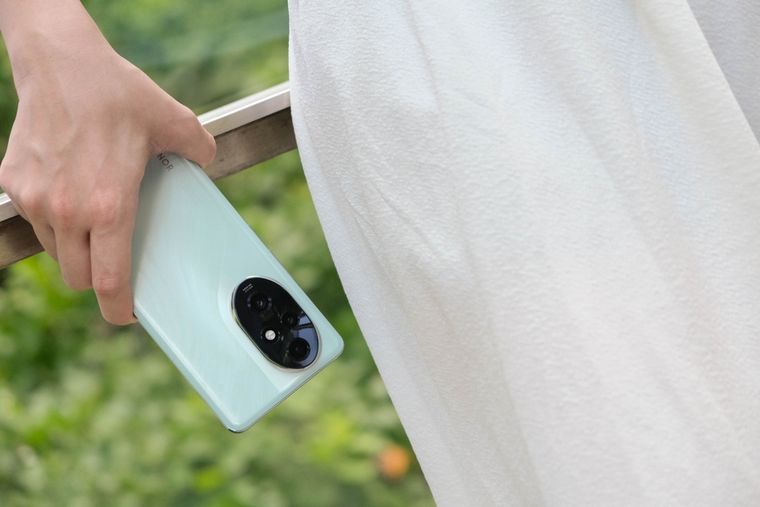 El celular con descuento y regalo. El celular con descuento y regalo. 