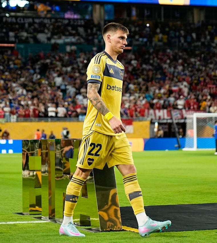 Kevin Zenón podría emigrar al Alavés de España. Kevin Zenón podría emigrar al Alavés de España.