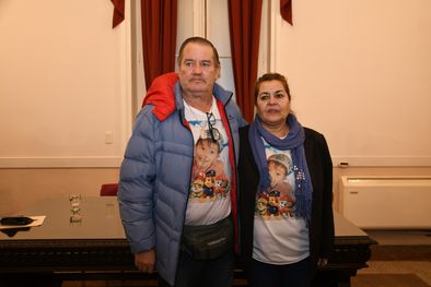 MDZol | Ramón y Silvia, los abuelos de Lucio Dupuy, se hicieron presentes en la Legislatura para acopmañar el proyecto de adhesión de Mendoza a la Ley Lucio Foto: Alfredo Ponce / MDZ