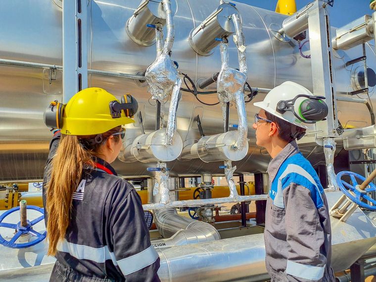 Hasta el 8 de marzo hay tiempo para inscribirse en las becas 2026 de la Fundación YPF.