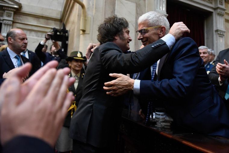 Javier Milei aceptó la renuncia de Mariano Cúneo Libarona en el Ministerio de Justicia.