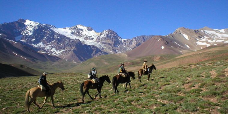Cruzando a Chile a caballo.