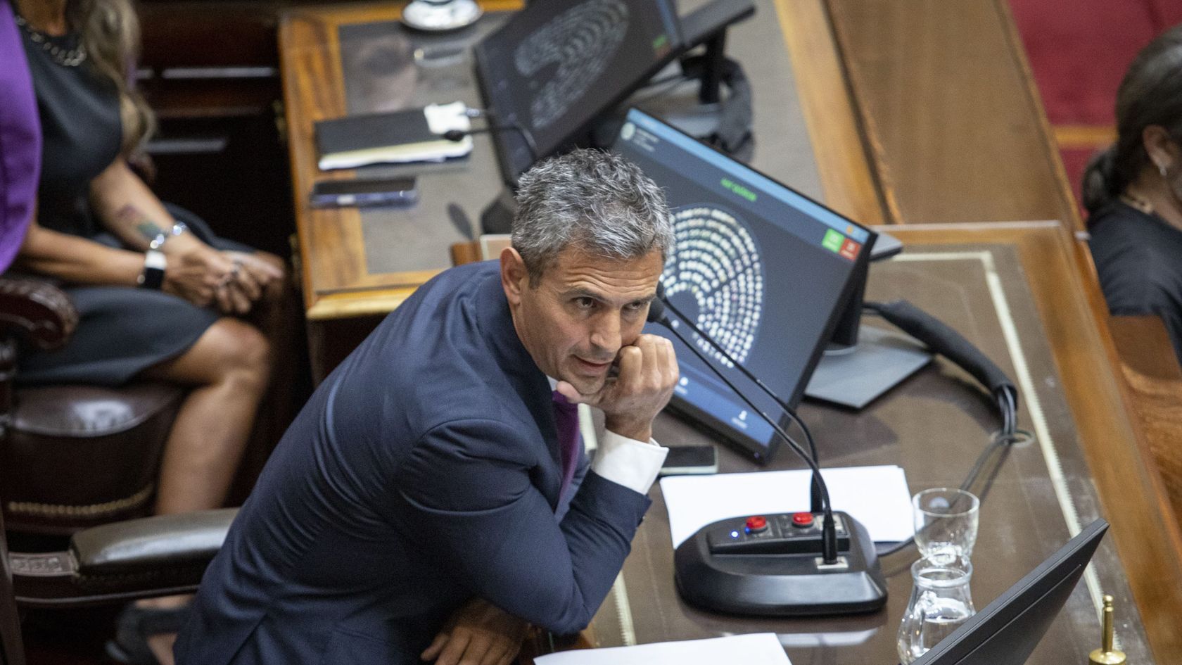 La oposición derribó un capítulo clave del Presupuesto 2026 del Gobierno, que ahora corre riesgo de ser vetado.